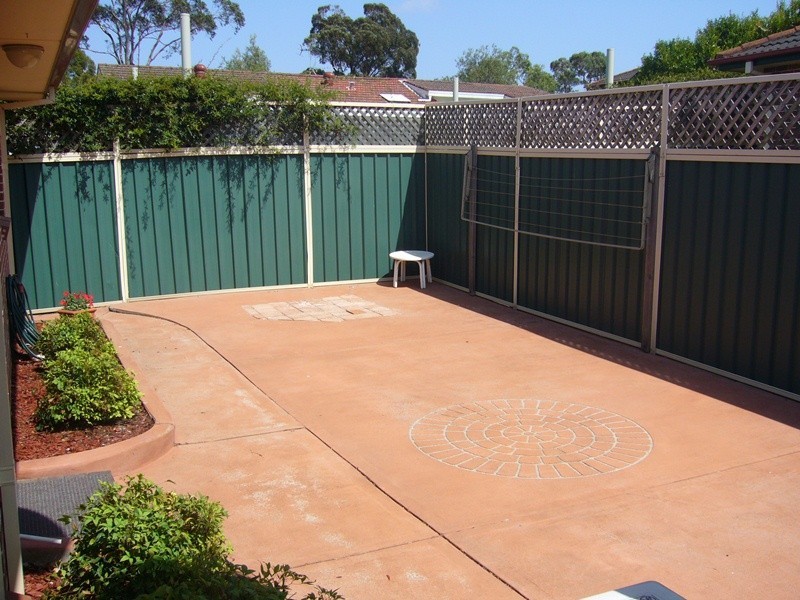 8/135  Lambeth Street, Panania NSW 2213