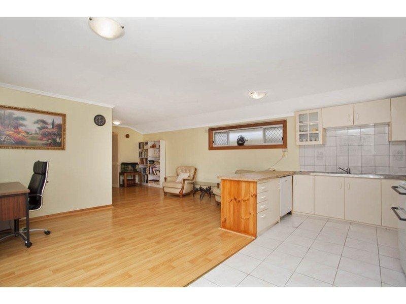 14A Burbank Avenue, East Hills NSW 2213