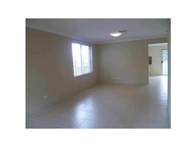 5A Sandra Avenue, Panania NSW 2213