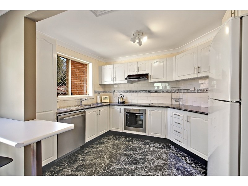 1/13 Kinross Avenue, Revesby NSW 2212