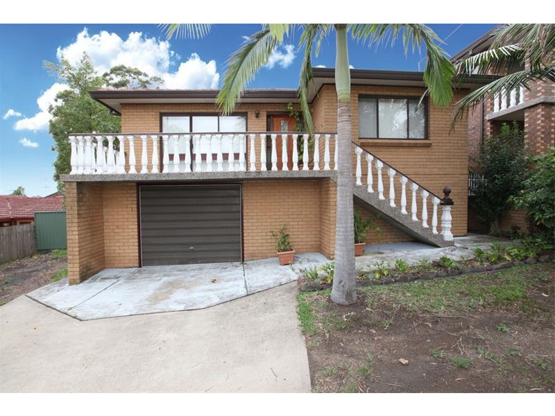 169 Davies Road, Padstow NSW 2211