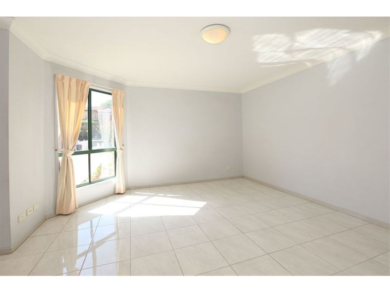 13/169 Horsley Road, Panania NSW 2213