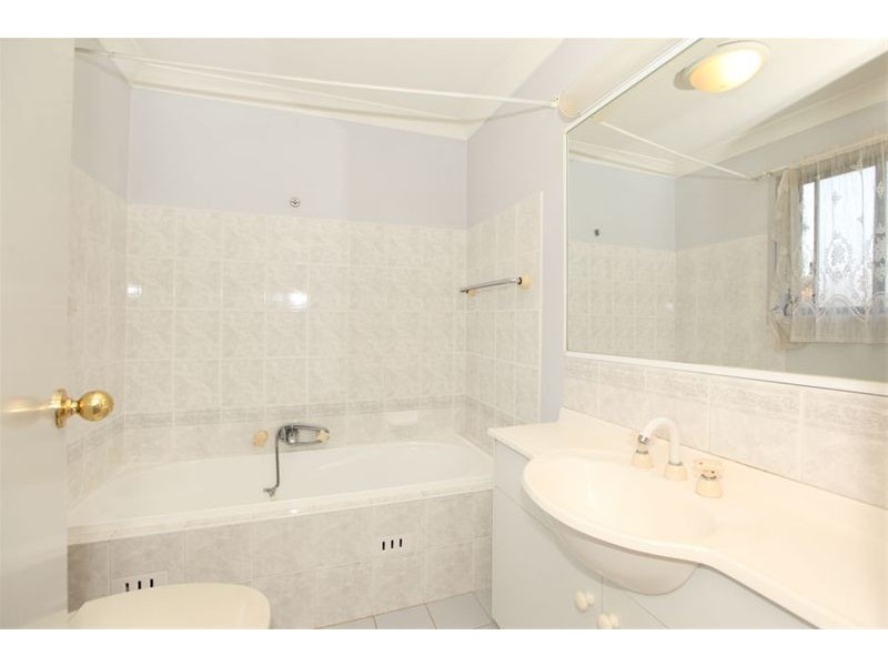 13/169 Horsley Road, Panania NSW 2213