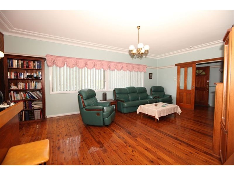 37 Ellesmere Street, Panania NSW 2213