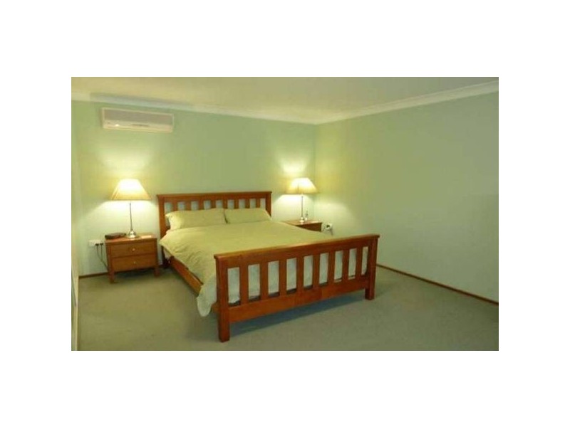 1 Peeler Place, Milperra NSW 2214