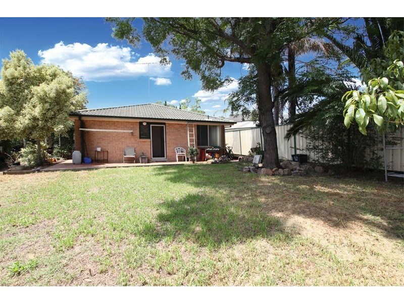 10A Wolaroi Crescent, Revesby NSW 2212