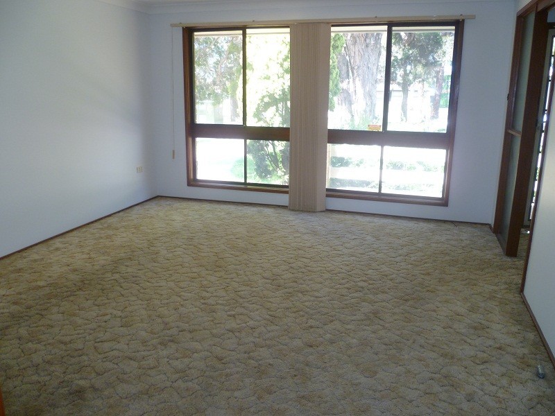 10 Ganmain Crescent, Milperra NSW 2214