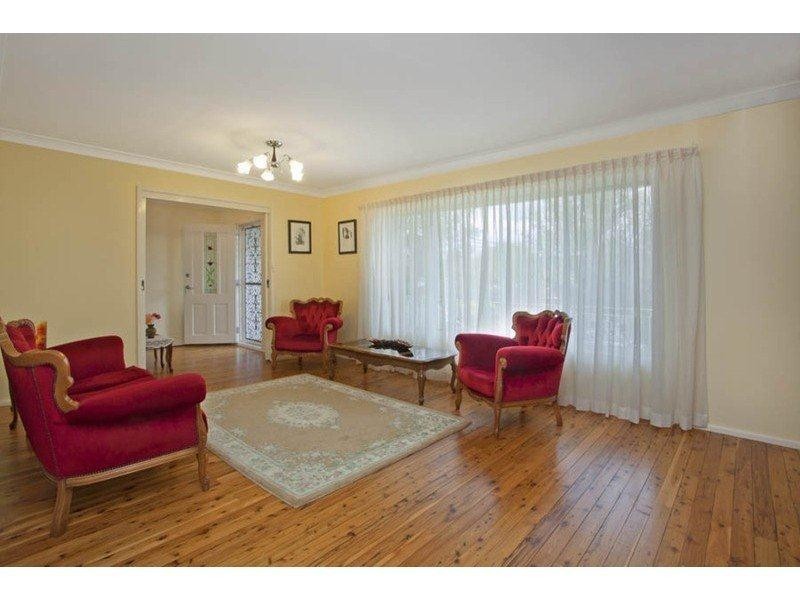 14 Burbank Ave, East Hills NSW 2213