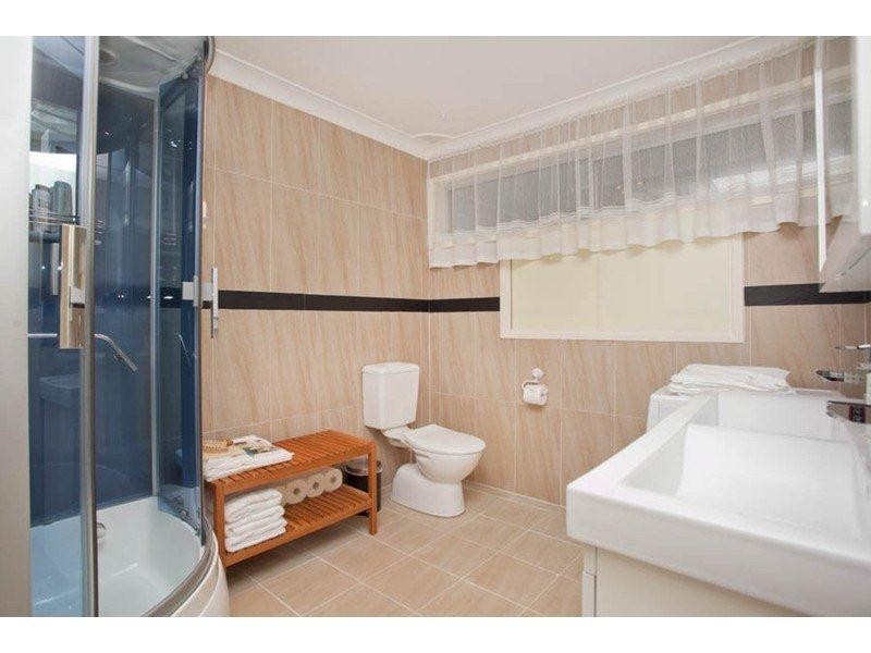 14 Burbank Ave, East Hills NSW 2213