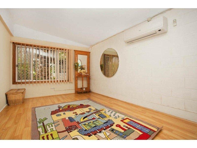 14 Burbank Ave, East Hills NSW 2213