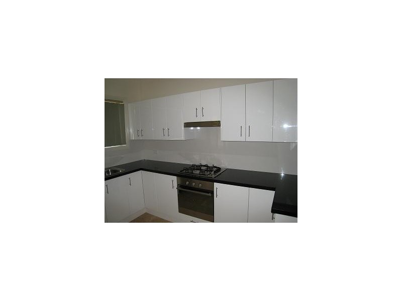 2c Roslyn Avenue, Panania NSW 2213