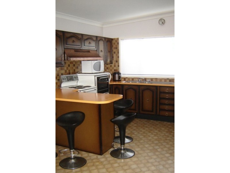 76 Clancy St, Padstow Heights NSW 2211