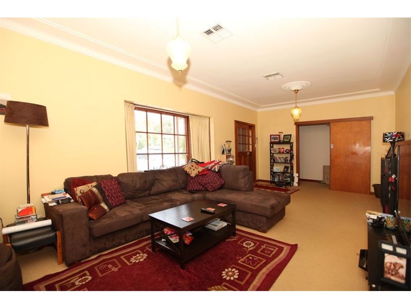 16 Paul Street, Panania NSW 2213