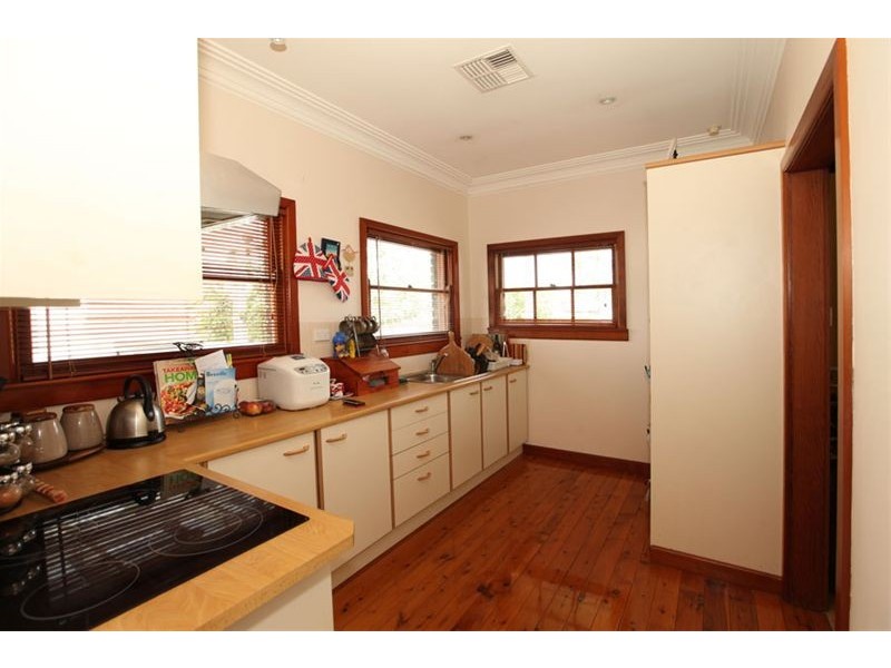 16 Paul Street, Panania NSW 2213