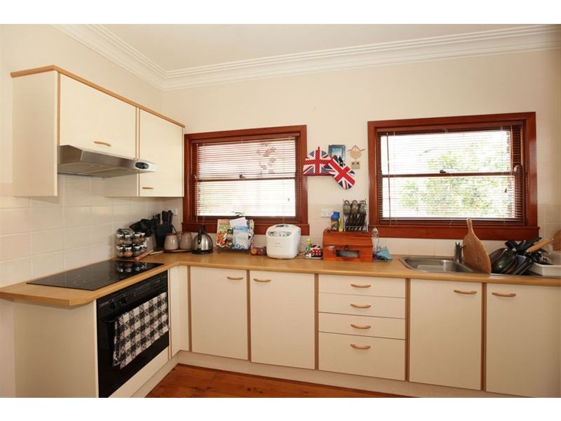 16 Paul Street, Panania NSW 2213