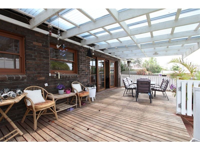 16 Paul Street, Panania NSW 2213