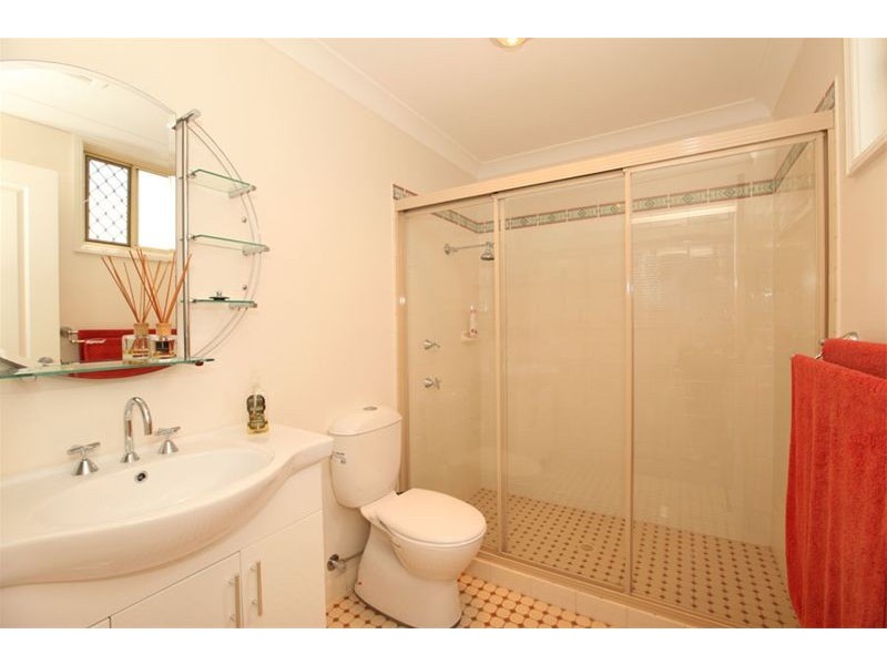 1/825 Henry Lawson Drive, Picnic Point NSW 2213