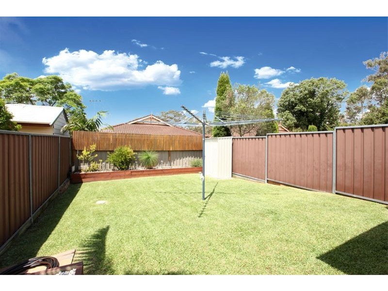 1/825 Henry Lawson Drive, Picnic Point NSW 2213