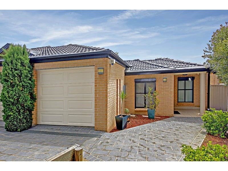 16 Woodburn Avenue, Panania NSW 2213