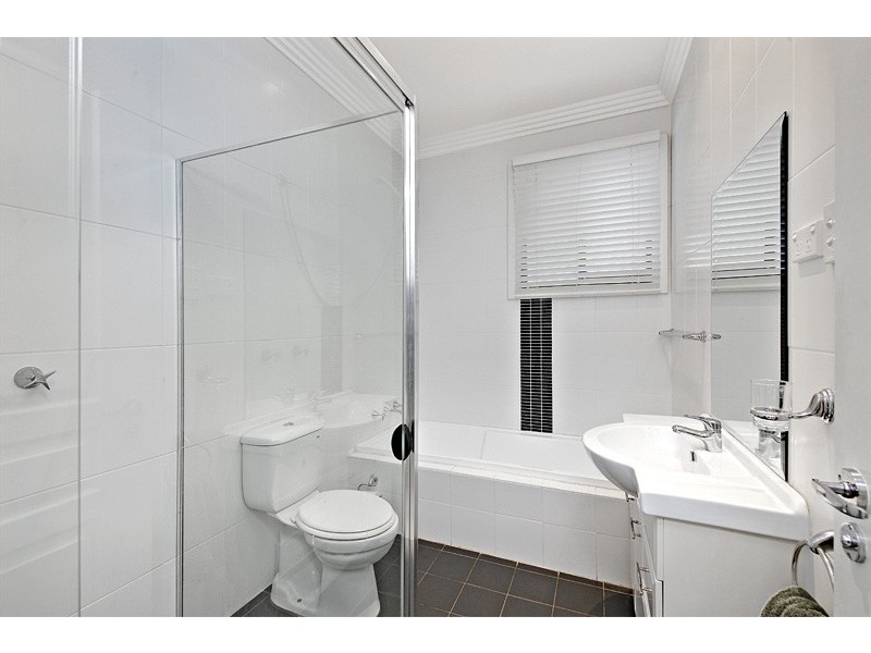 16 Woodburn Avenue, Panania NSW 2213