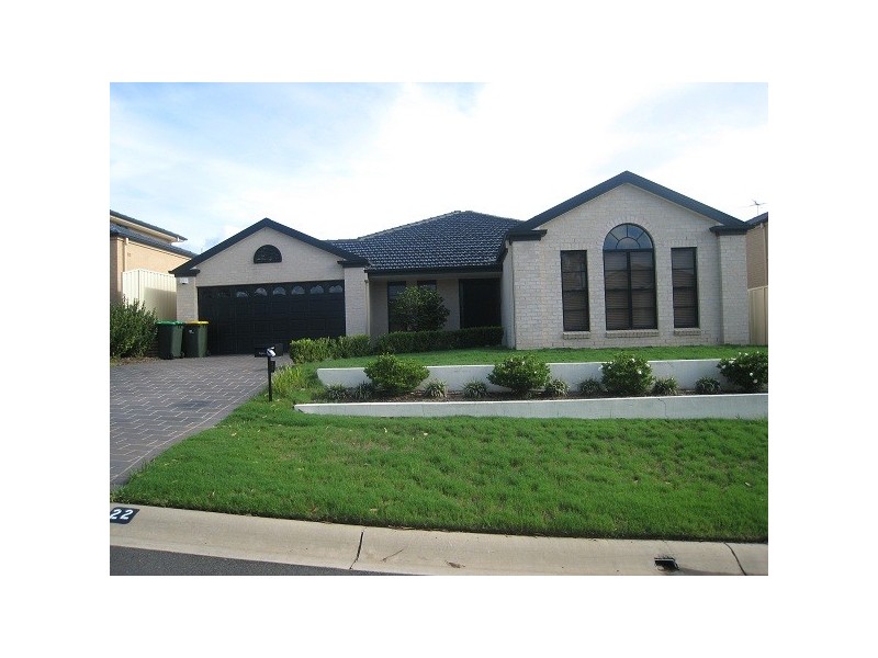 22 Hovea Court, Voyager Point NSW 2172
