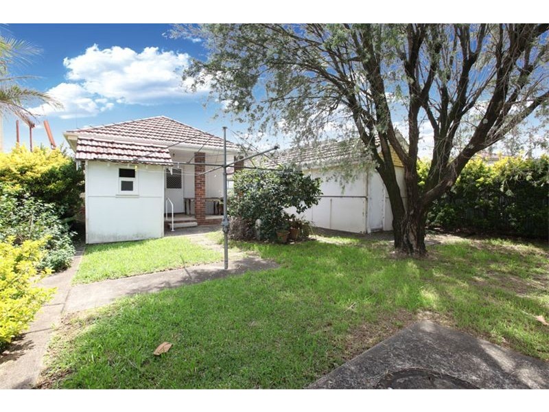 7 Killara Avenue, Panania NSW 2213