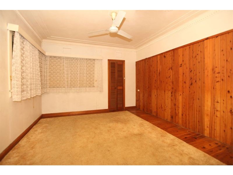 9  Lucas Road, Panania NSW 2213