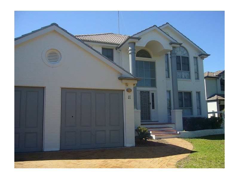 11 Eucalyptus Court, Picnic Point NSW 2213