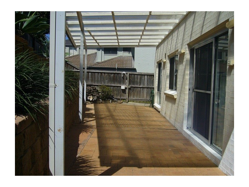 11 Eucalyptus Court, Picnic Point NSW 2213