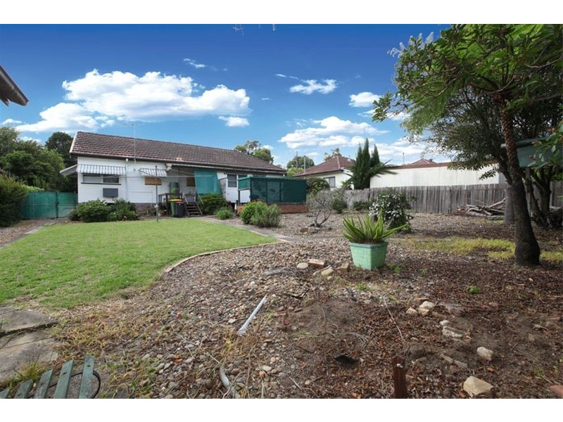 112  Lambeth Street, Panania NSW 2213