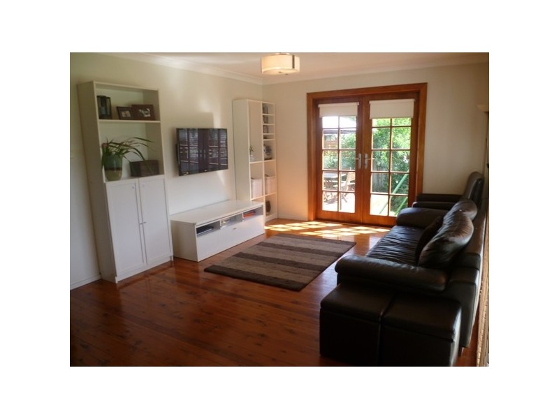 6 Bapaume Place, Milperra NSW 2214