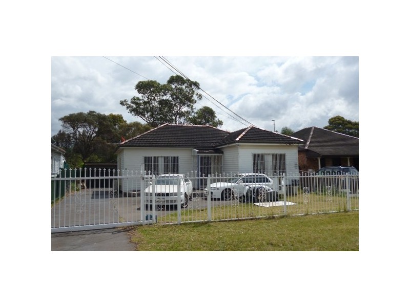 31 Dowding Street, Panania NSW 2213