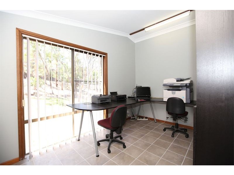 764a Henry Lawson Drive, Picnic Point NSW 2213