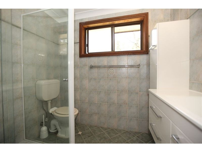 764a Henry Lawson Drive, Picnic Point NSW 2213