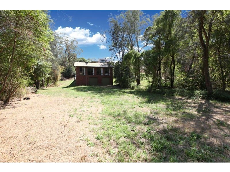 764a Henry Lawson Drive, Picnic Point NSW 2213