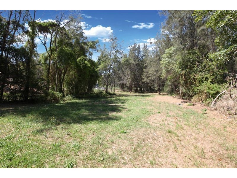 764a Henry Lawson Drive, Picnic Point NSW 2213