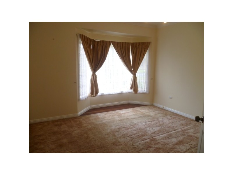 12 Worsley Street, East Hills NSW 2213