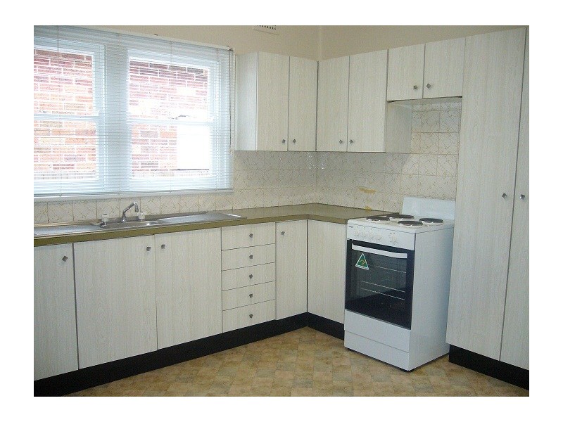 54 Kennedy Street, Picnic Point NSW 2213