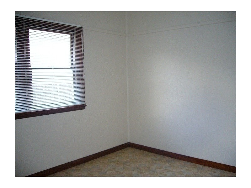 54 Kennedy Street, Picnic Point NSW 2213