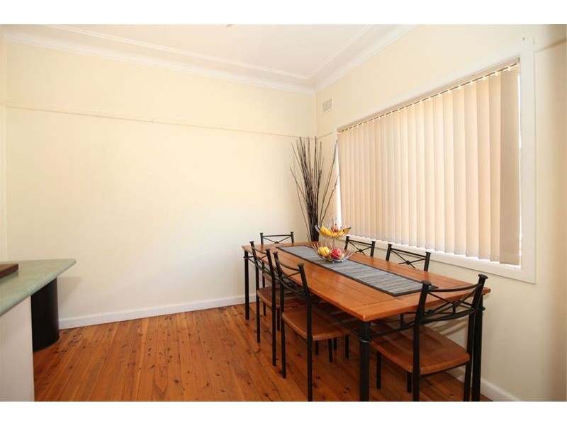 33 Richard Street, Panania NSW 2213