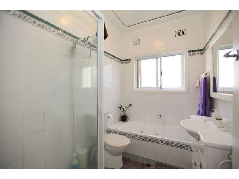 33 Richard Street, Panania NSW 2213