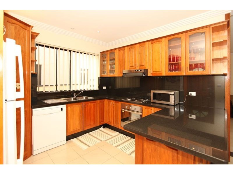 17 & 17A Matthews Avenue, East Hills NSW 2213