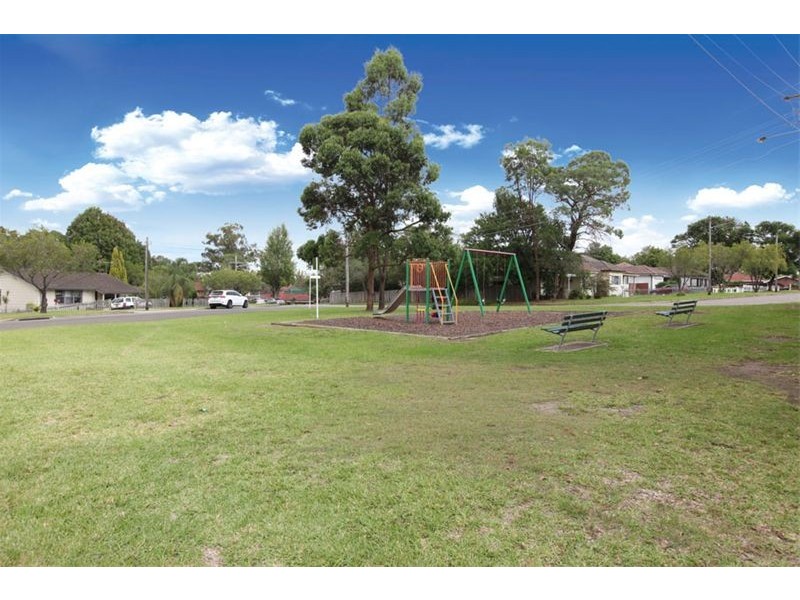 17 & 17A Matthews Avenue, East Hills NSW 2213