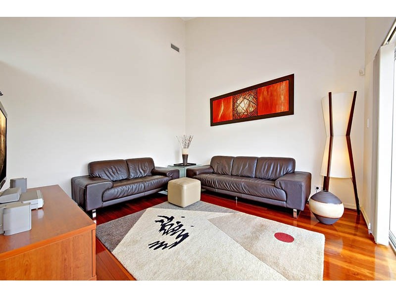 734 Henry Lawson Drive, Picnic Point NSW 2213