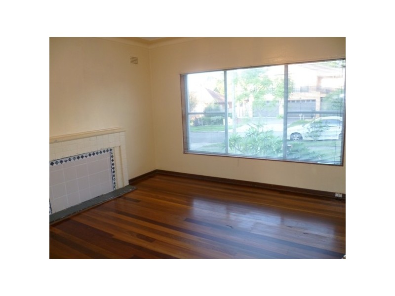 10 Peffer Street, Panania NSW 2213