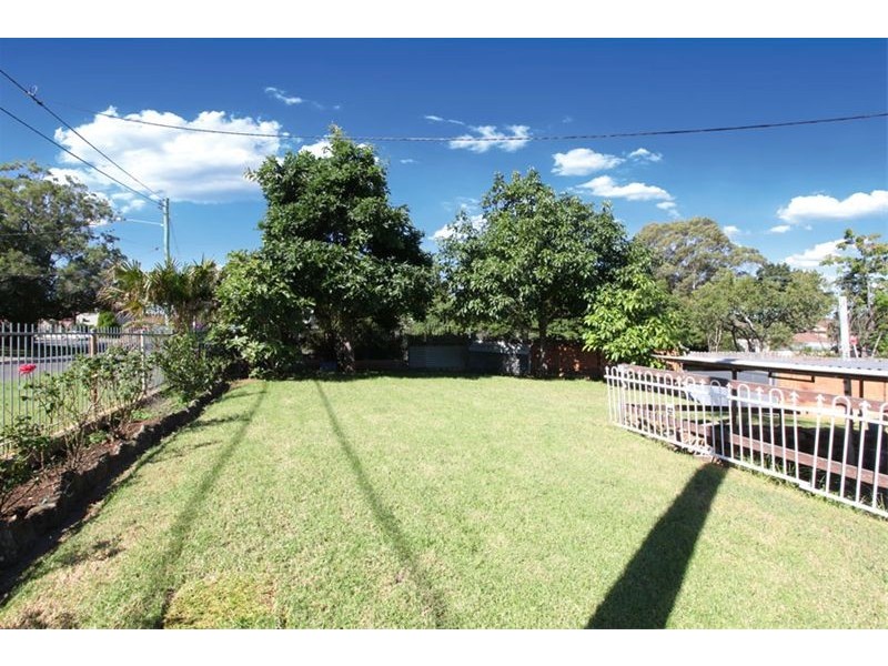 30  Richard Street, Panania NSW 2213