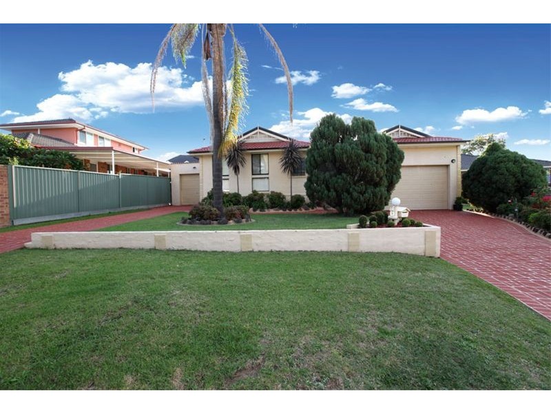 2 Chrisalex Place, St Clair NSW 2759