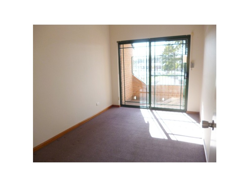 1/5 Macarthur Avenue, Revesby NSW 2212