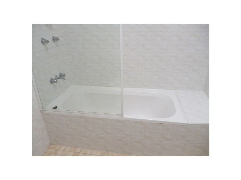 1/5 Macarthur Avenue, Revesby NSW 2212