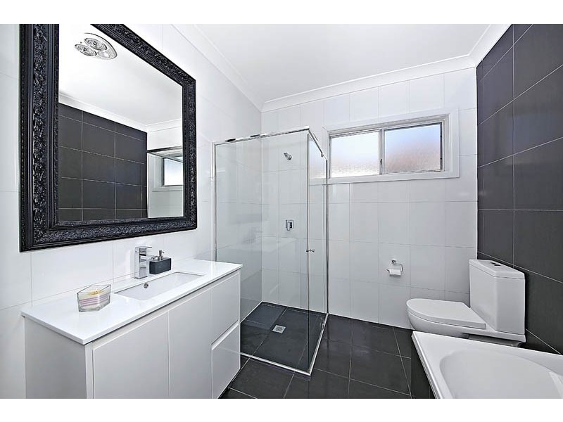 11 Greenway Parade, Revesby NSW 2212